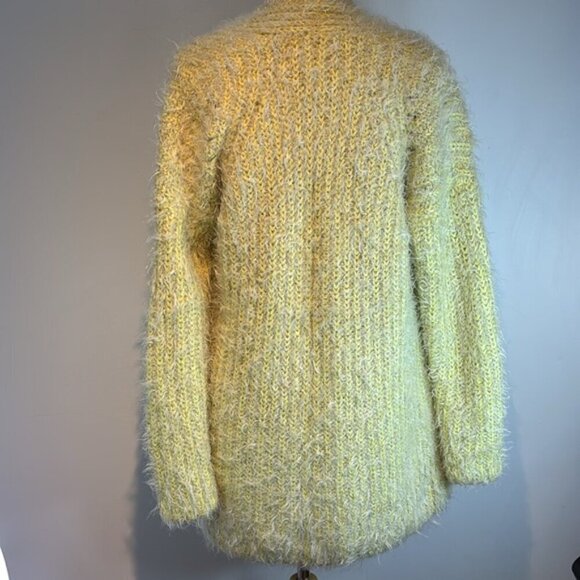 Anthropologie Larkin Shimmer open Cardigan Sweater eyelash yellow size Medium - Picture 7 of 11